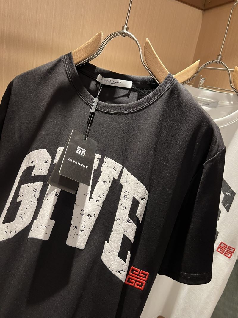 Givenchy T-Shirts